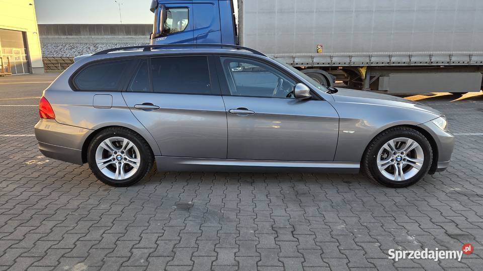 BMW Seria 3 E91 318D 143 199 nowy rozrząd niski elektryczne szyby Wrocław
