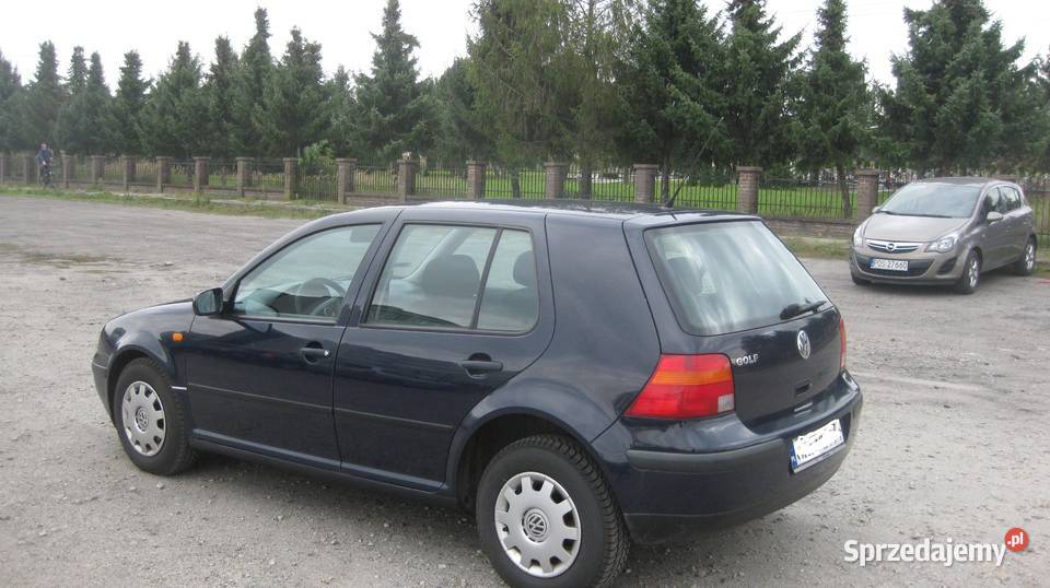 sprzedam volkswagen golfwspomaganie kierownicy benzyna Ostrów Wielkopolski