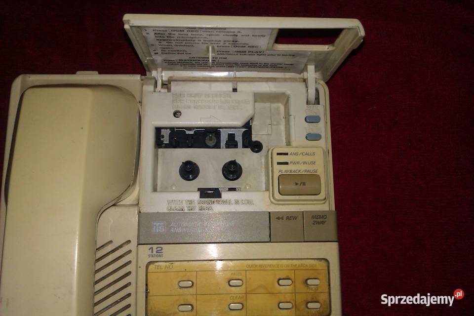 Telefon stacjonarny z sekretarką na mikrokasety sprzedam