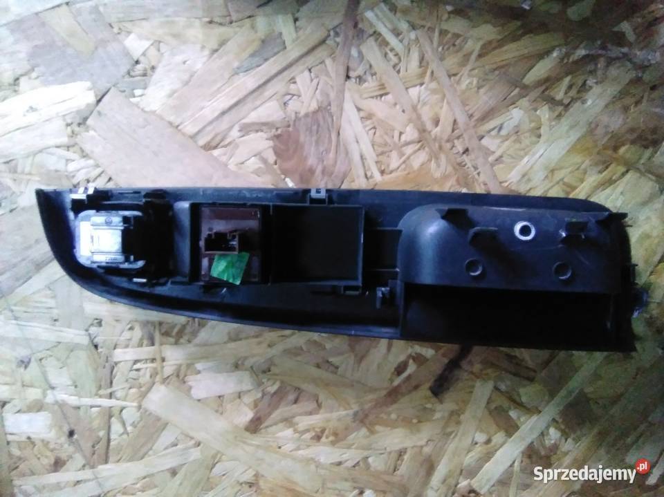 Rączki guziki drzwi przednich VW Golf V Jetta Cewice sprzedam