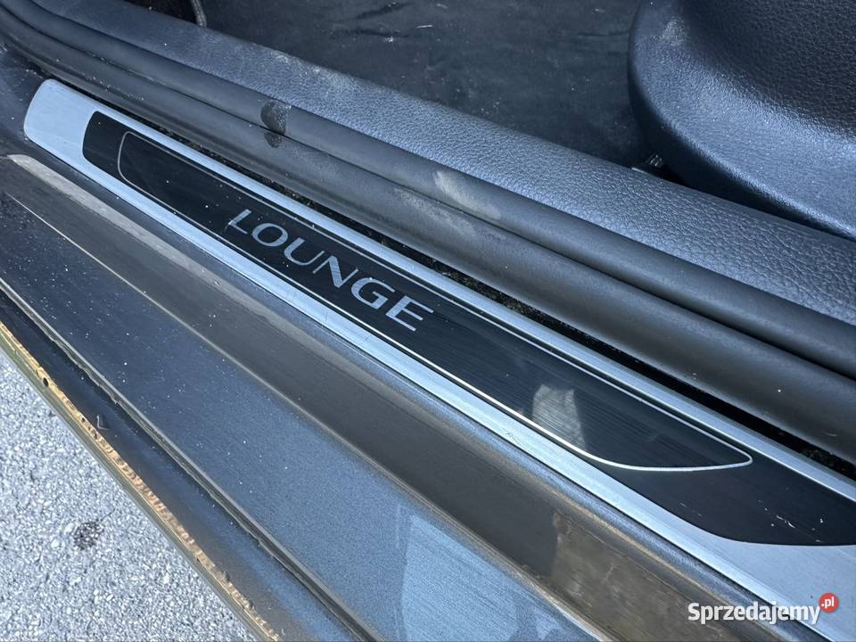 Volkswagen Polo wersja Lounge 4 cylindry Godziesze Wielkie