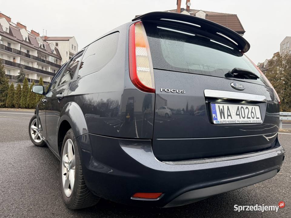 Ford Focus 2010 16 Salon Polska MP3