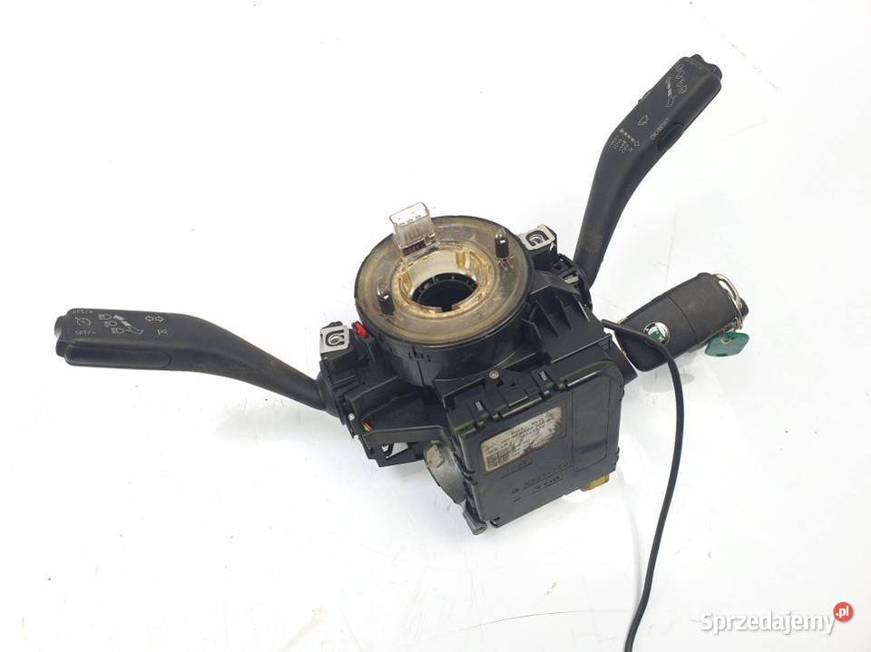 PRZEŁĄCZNIK ZESPOLONY SKODA OCTAVIA II osobowe Lipno