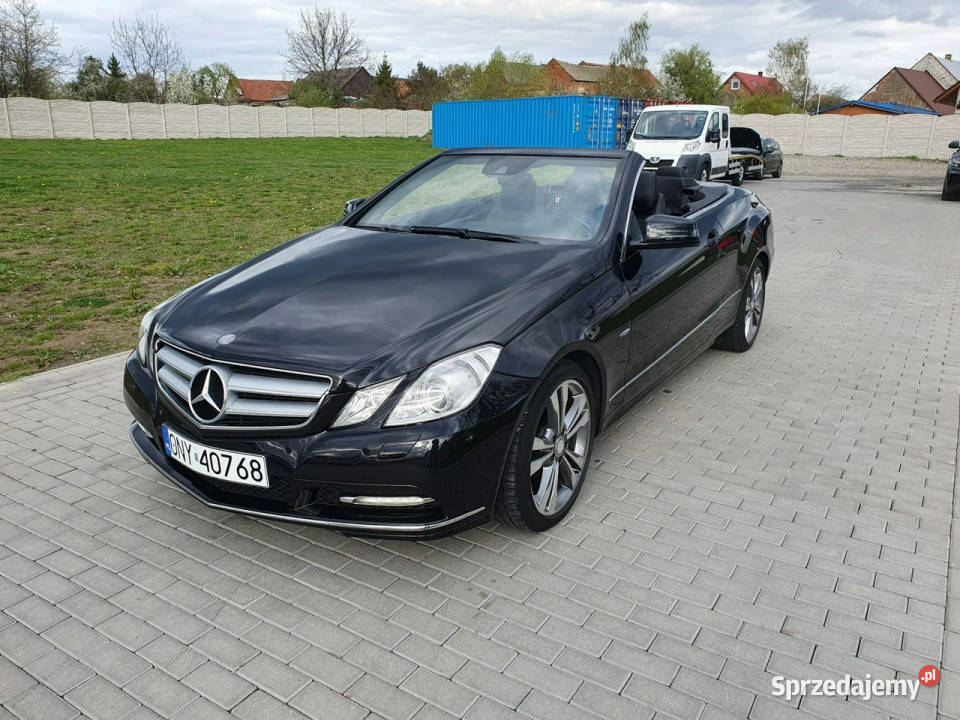 Mercedes E 200 Kabriolet Avantagrde FULL Stan Strobice sprzedam