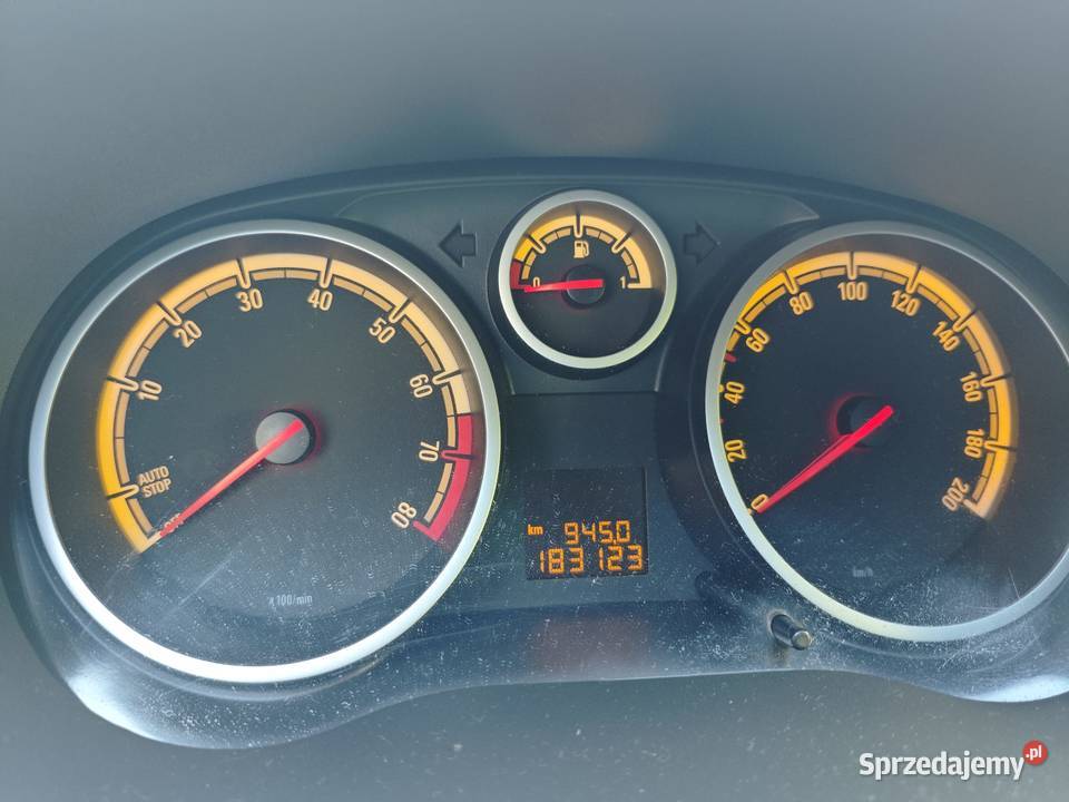 Corsa Satellite bezwypadek benzyna+LPG Szczecinek