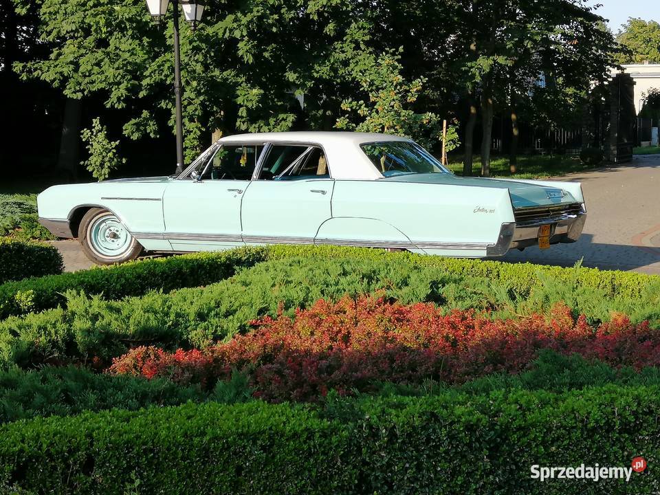 Auto do ślubu limuzyna Buick Electra 225 1966 Przysucha
