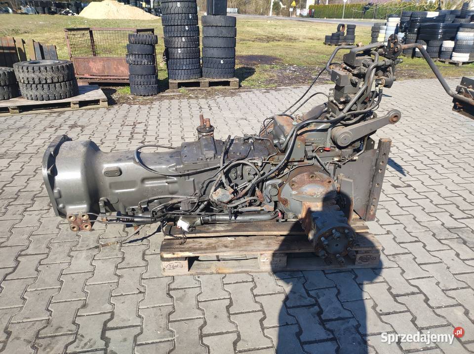 Most i skrzynia biegów CLAAS NECTIS 227VL