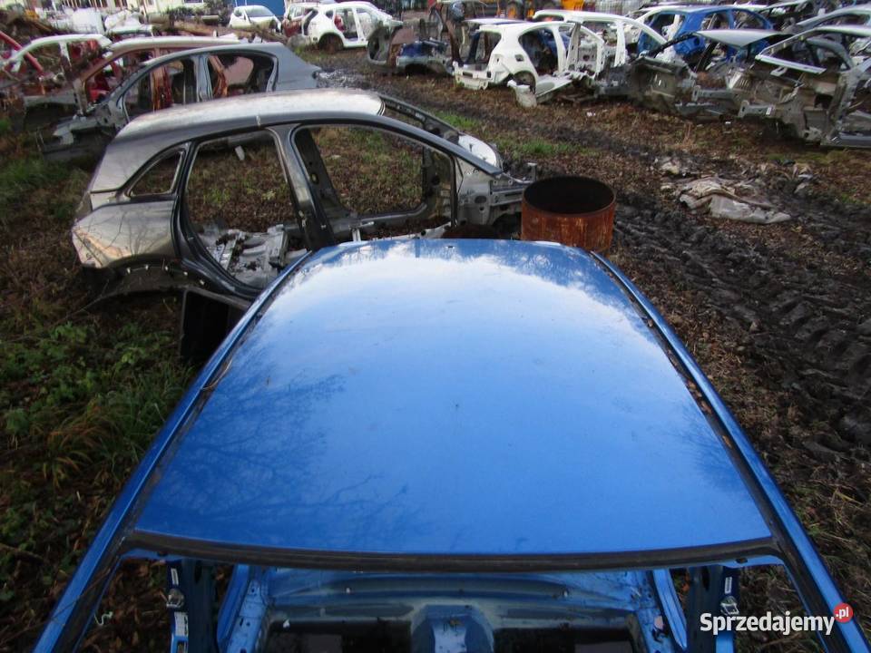 DACH POSZYCIE 44J MAZDA 2 DJ osobowe