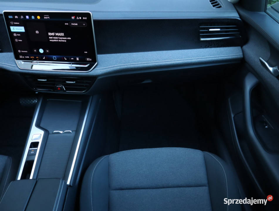 VW Passat 15 eTSI ACT Passat Piaseczno