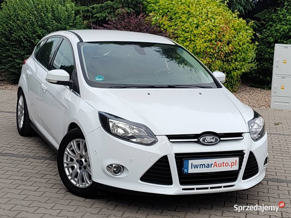 FORD FOCUS 16 BENZYNA nieuszkodzony