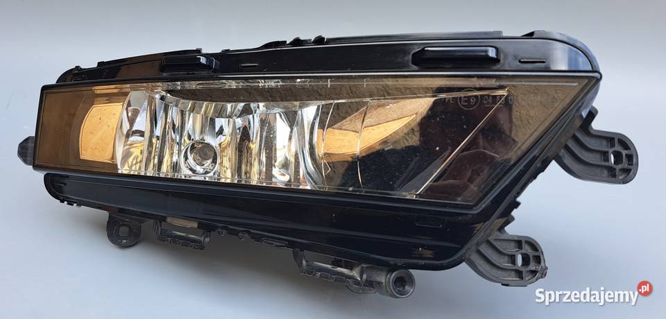 Lampa Przeciwmgielna Prawa Skoda Octavia III FL Mielęcin