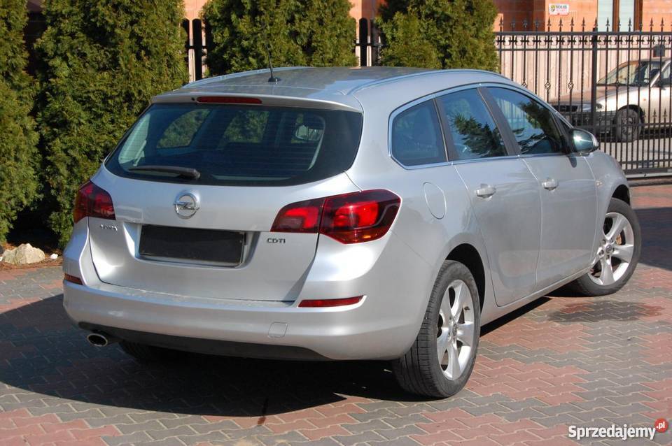 Opel Astra srebrny Zawiercie