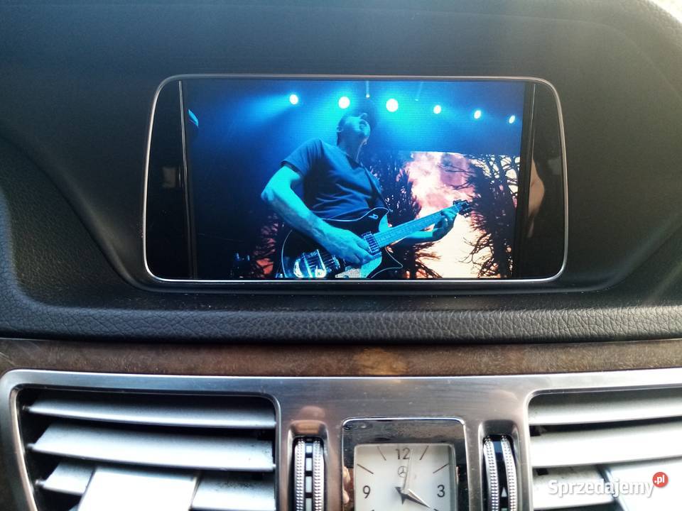 Mercedes E250 asystent parkowania