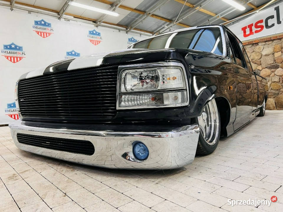 Ford F150 Lowrider 1994 Black Edition skóra air-ride show car na ...