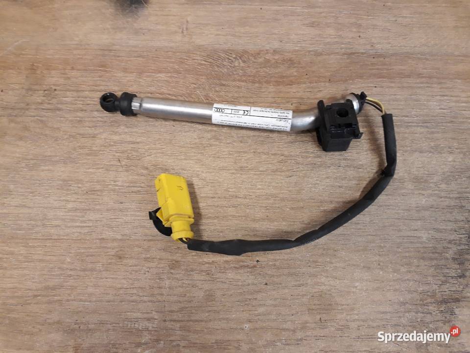 AUDI A5 8W6 NABÓJ WYZWALACZ MASKI LEWY 8W6823823 osobowe sprzedam