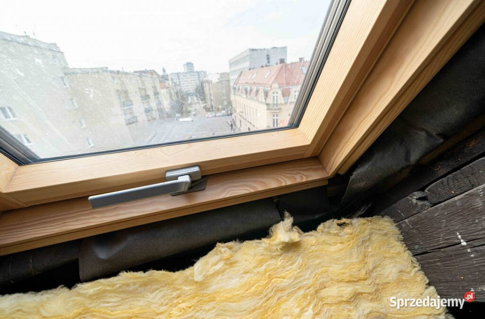 Obszerne klimatyczne poddasze strych Jeżyce 97.29m2 sprzedam