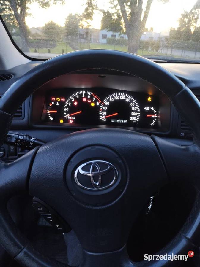 Toyota Corolla 16 benzyna zadbananiezniszczona elektryczne lusterka Szpetal Górny