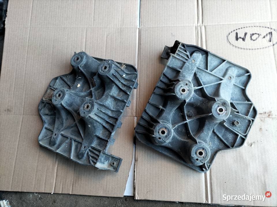 AUDI A38L A3 8L GOLF 4 PODSTAWA AKUMULATORA Pozostałe