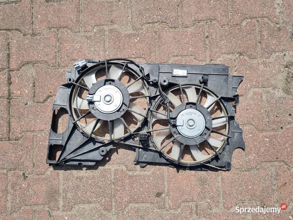 WENTYLATORY CHŁODNICY TOYOTA AURIS II E18 18