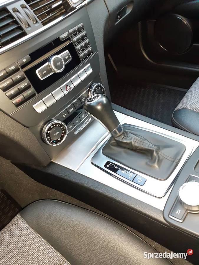 Mercedes c klasa w204 200c stan bez wypadkowe śląskie Katowice sprzedam