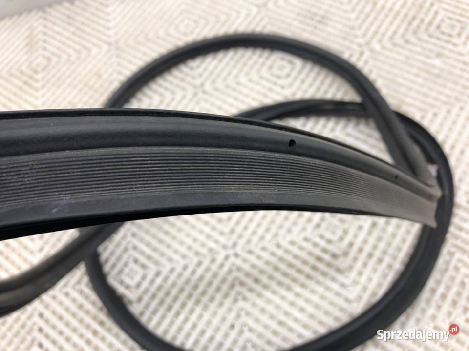 USZCZELKA KLAPY BAGAŻNIKA KIA SPORTAGE IV SUV