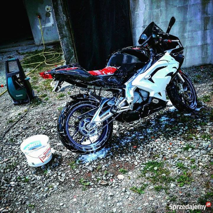 Aprilia RS 125zarejestrowana na 50 125 50 NOWA małopolskie Głogoczów
