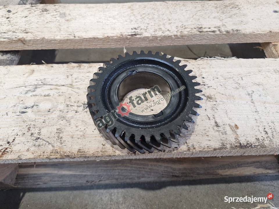 Koło zębate John Deere 6120 6320 6400