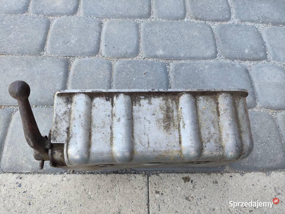 Pokrywa zaworów c 325328 Ursus