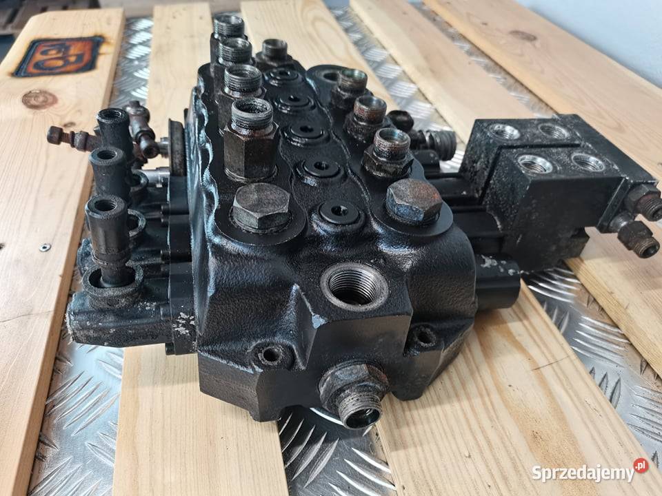 Rozdzielacz hydrauliczny Merlo P Monoblok Wilkowo