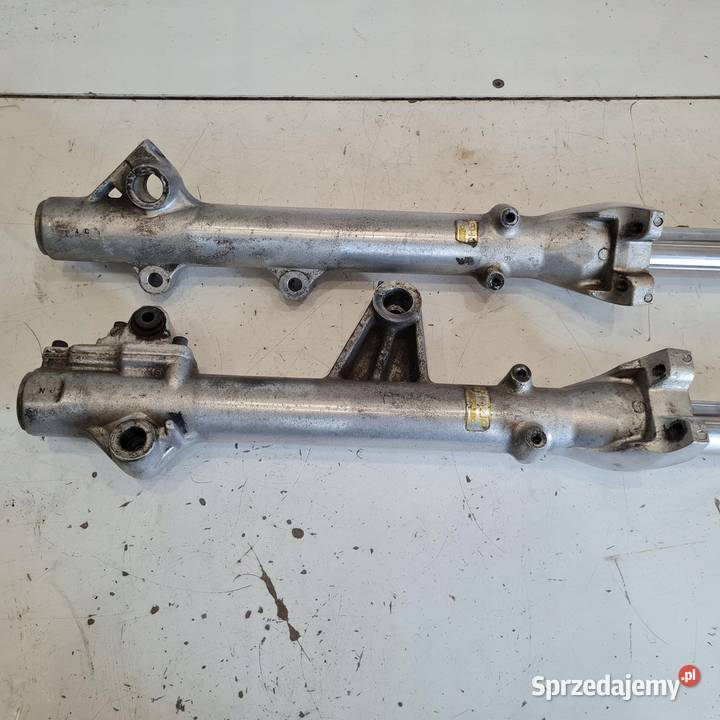 HONDA VF 700 MAGNA RC21E LAGI ZAWIESZENIE PRZÓD Osięciny sprzedam