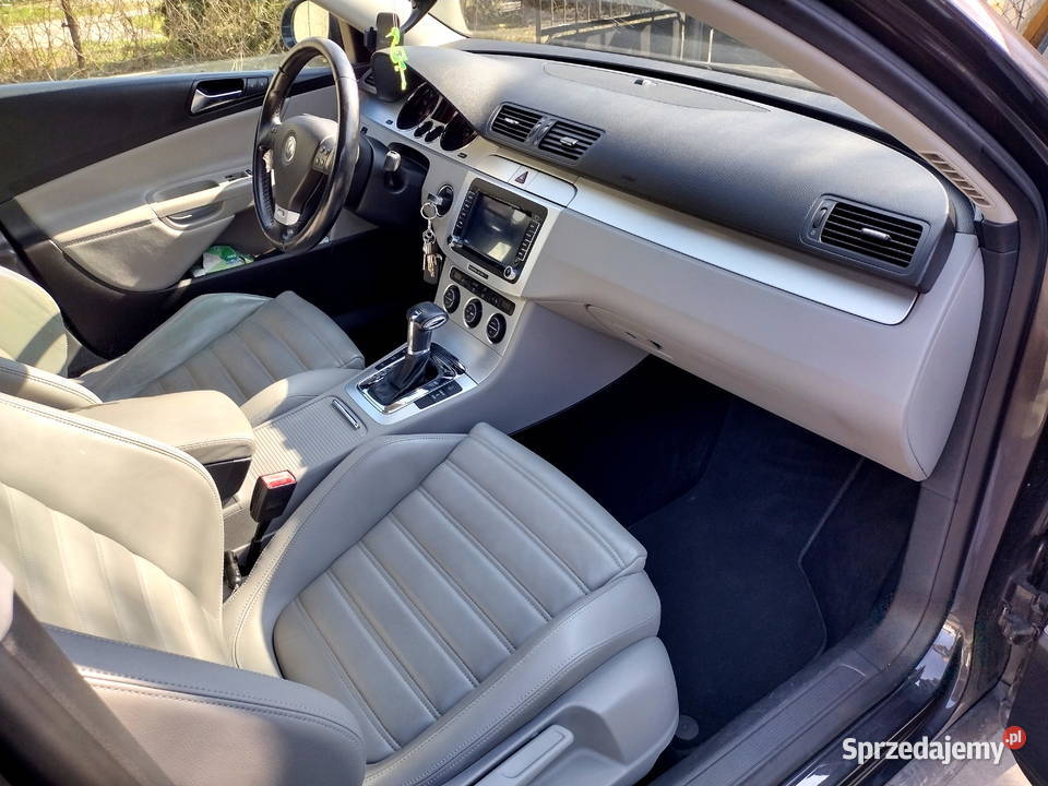 Volkswagen Passat V6 FSI 32L Kombi 250 Mocca 4/5 Kręczki