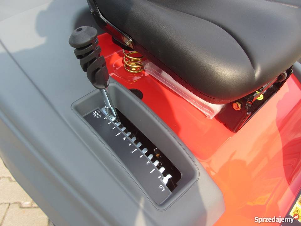 Traktor WolfGarten Alpha 95180H kosiarka GForce śląskie Krzyżanowice