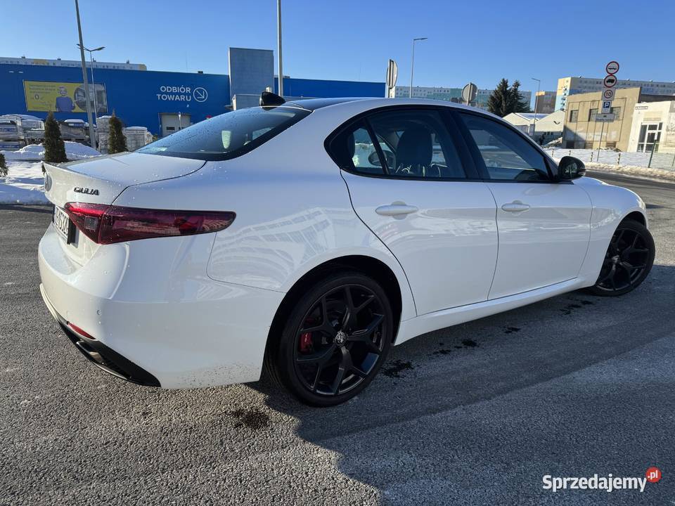 Alfa Romeo Giulia 20 Ti Q4 280 centralny zamek sprzedam