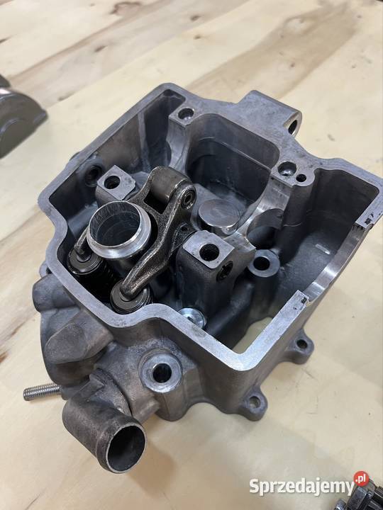 Głowica Honda CRF 250 0909 crf250r kompletma Brzostowo sprzedam