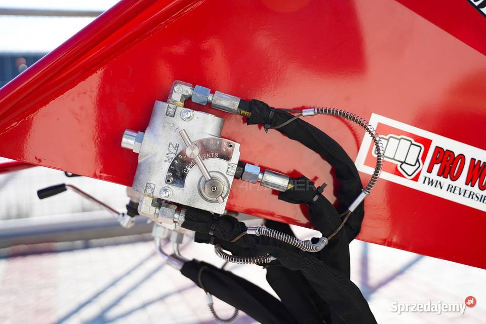 Rębak spalinowy tarczowy DRCS15HP hydrauliczny Rozdrabniacze Tajęcina