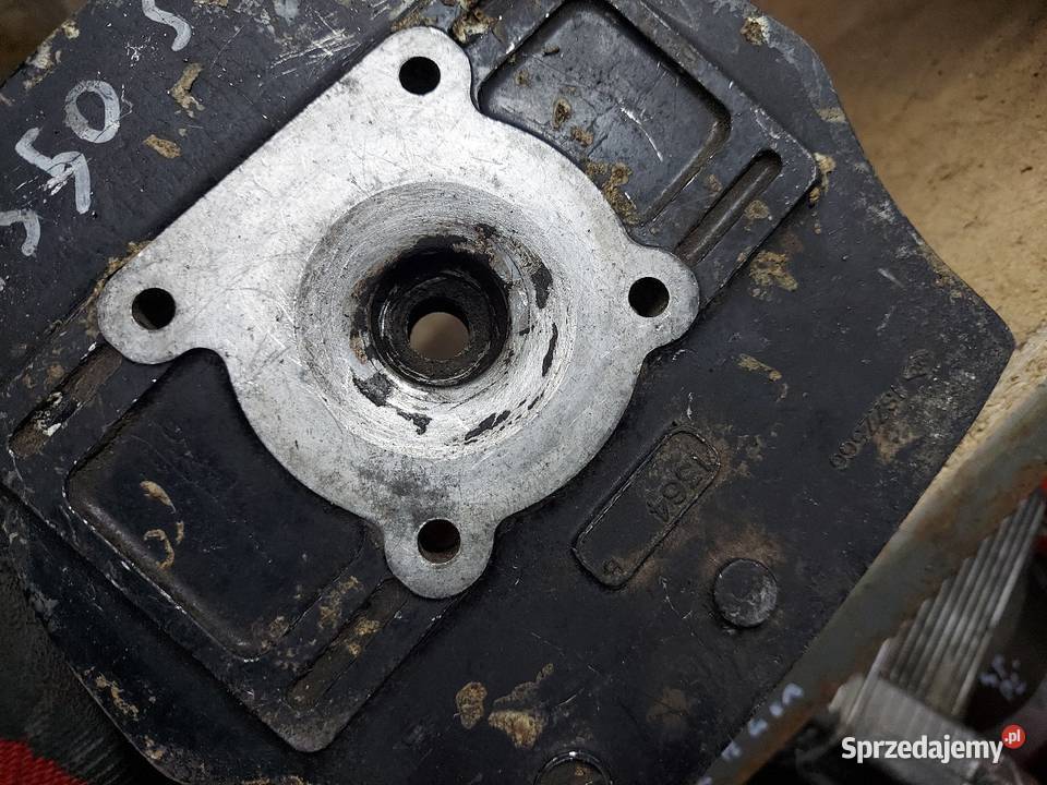 Suzuki TS 50 głowica pokrywa górna Góra silnika Jelenia Góra