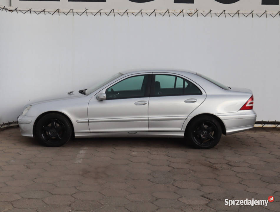Mercedes C C 200 CDI 90KM