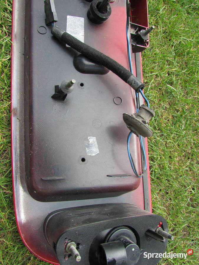 BLENDA KLAPY BAGAŻNIKA MEGANE opolskie Bogacica