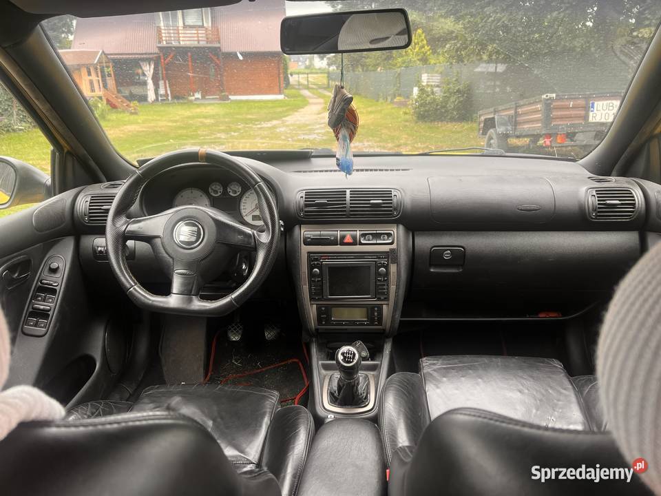 2004 Seat Leon 180400nm manualna sprzedam