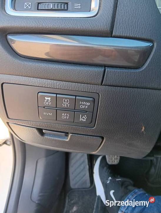 Sprzedam Mazda 6 20 SkyactivG 165 biała perła światła LED