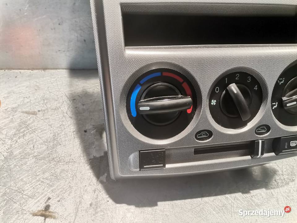 HYUNDAI GETZ I PANEL NAWIEWU KLIMATYZACJI Rok produkcji 2003 małopolskie Nowy Sącz