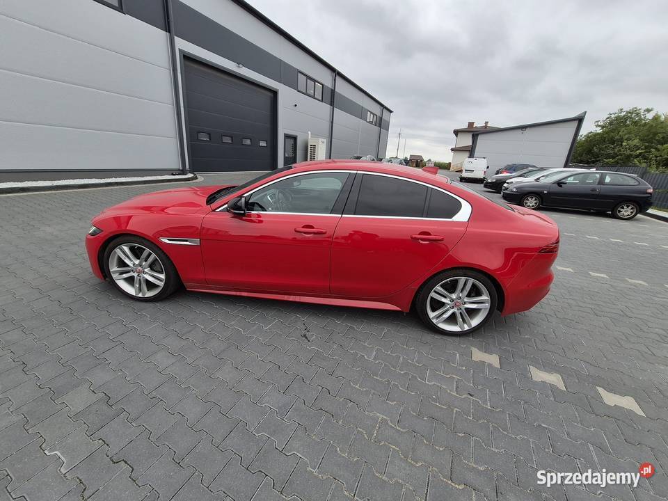 Syndyk sprzeda Jaguar XE 20P I4 250 RWD Auto Warszawa sprzedam