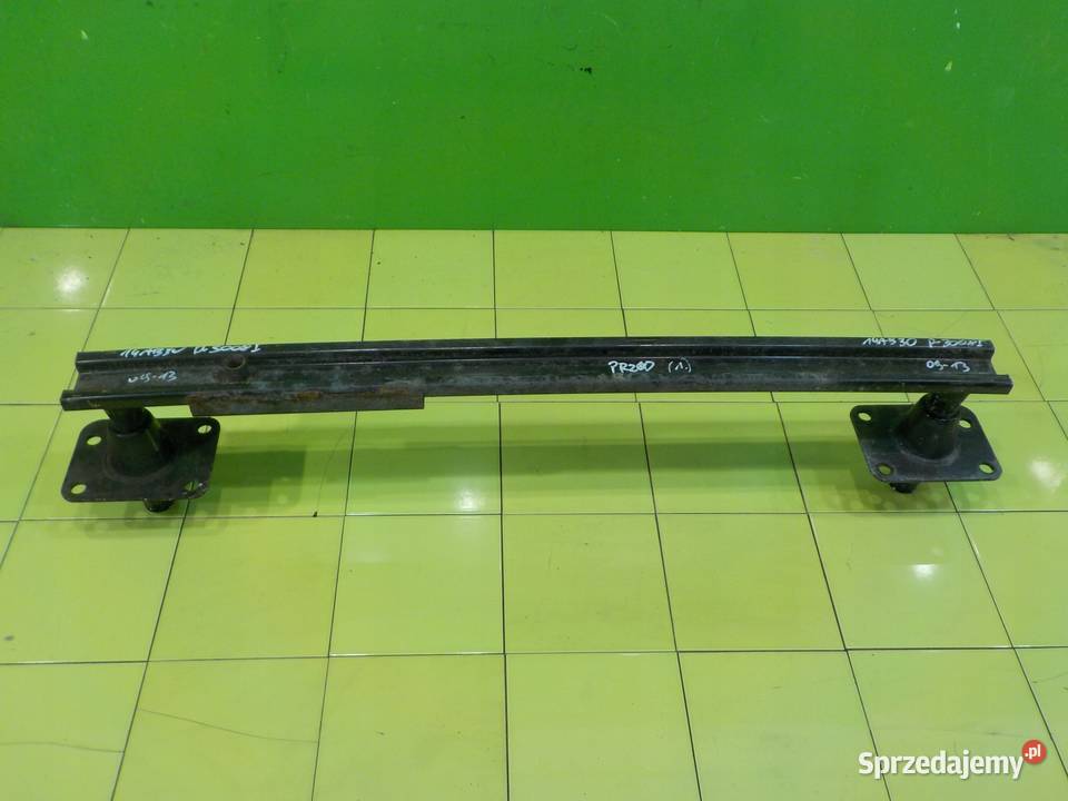 PEUGEOT 3008 I 16 HDI AUT 09r 5D belka zderzaka