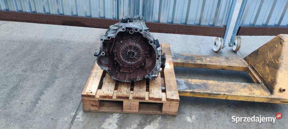SKRZYNIA BIEGÓW MULTITRONIC AUDI A4 B7 A6 C6 32 osobowe Przystajń