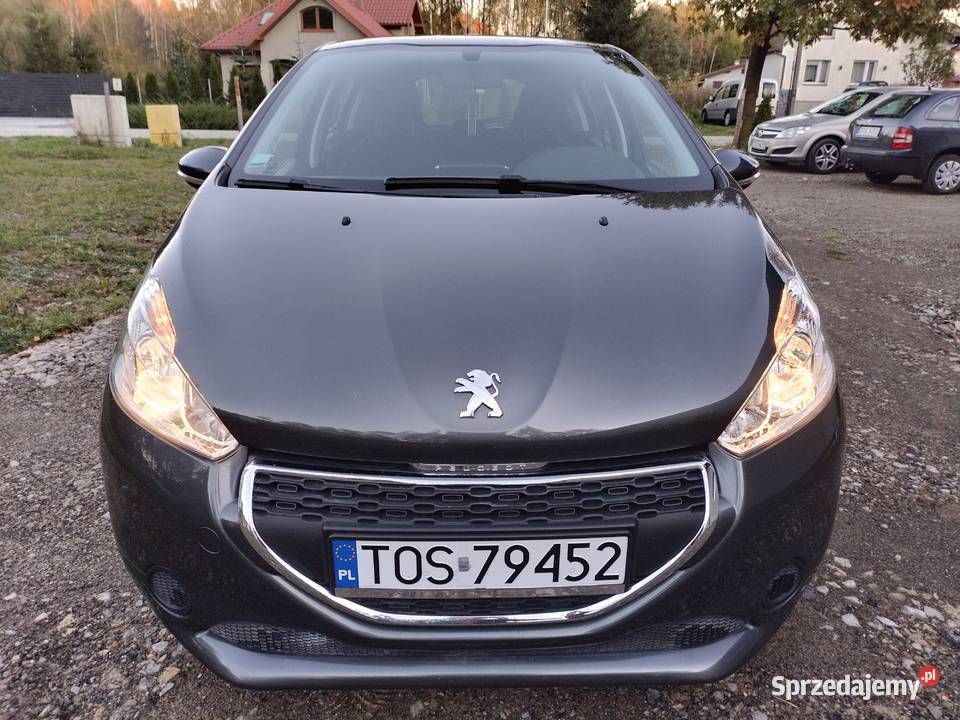 Peugeot 208 14 hdi 2012r 1400cm3 Ostrowiec Świętokrzyski sprzedam