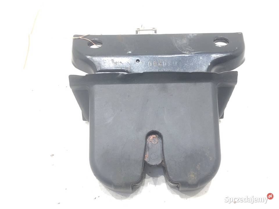 ZAMEK KLAPY TYŁ AUDI A3 8L Hatchback 8L0827520C podkarpackie