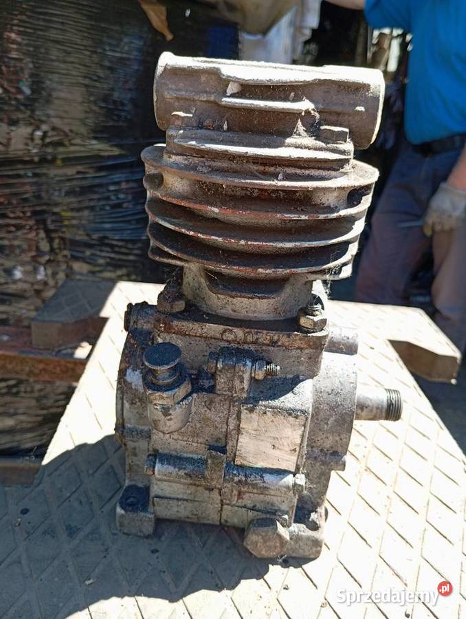 Zabytkowa Sprężarkakompresor Star 2829 Ursus Lublin sprzedam