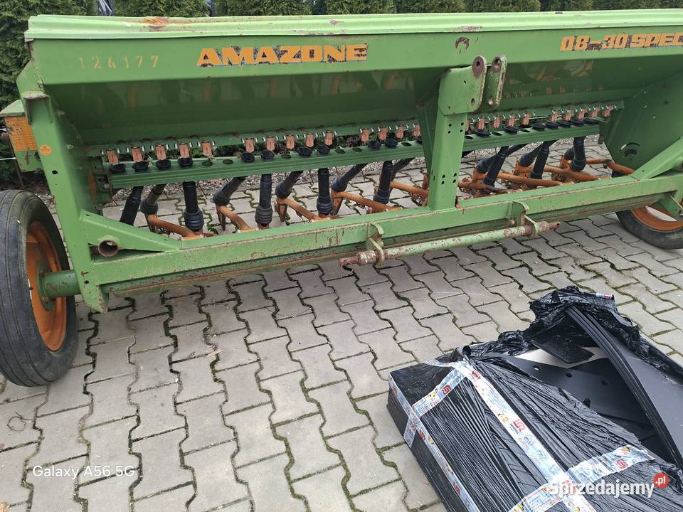 Siewnik Amazone d8 specjal Września