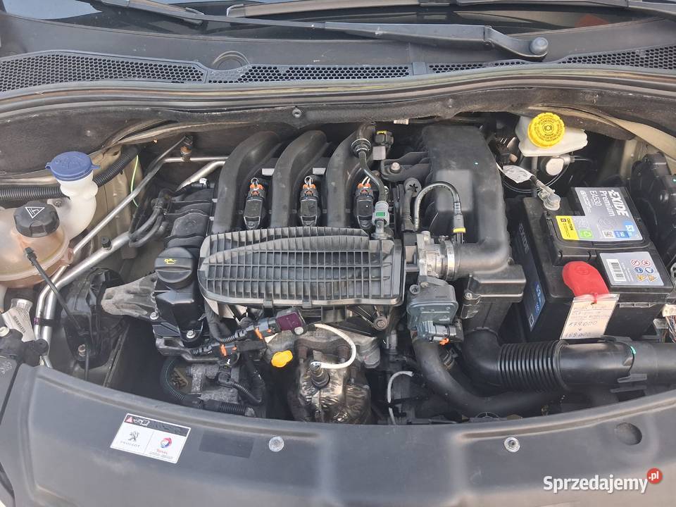 PEUGEOT 208 2015r 12 benzyna Rok produkcji 2015 208 sprzedam