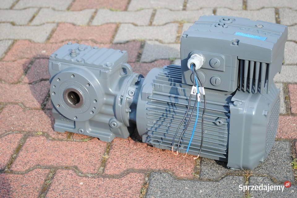 Motoreduktor kątowy 0315kw 2098obr firmy SEW Kargowa